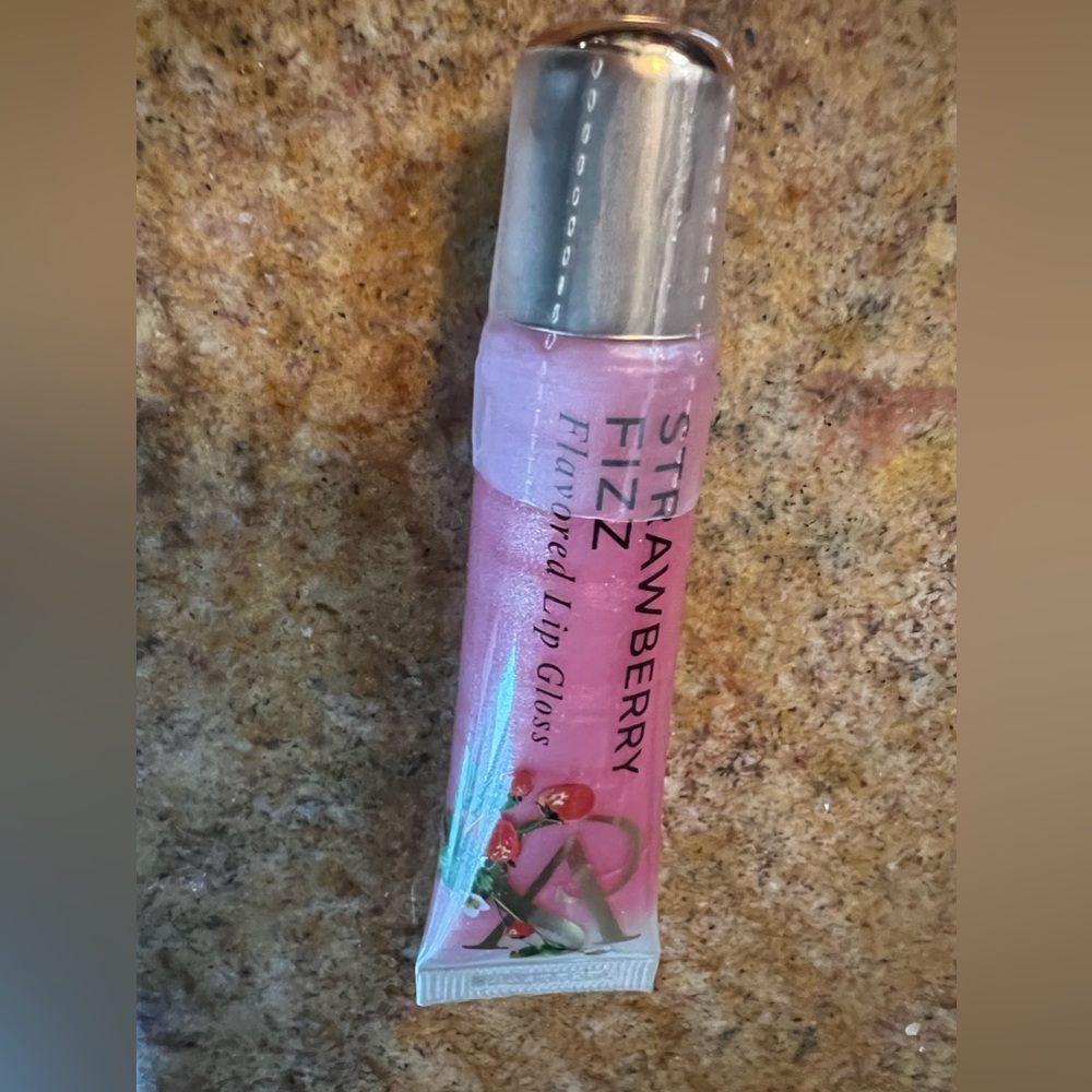 NEW Victoria’s Secret Lipgloss Flavored